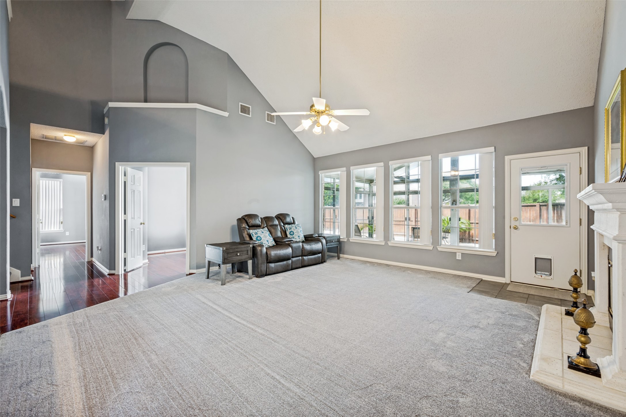 6117 Wilmington Drive