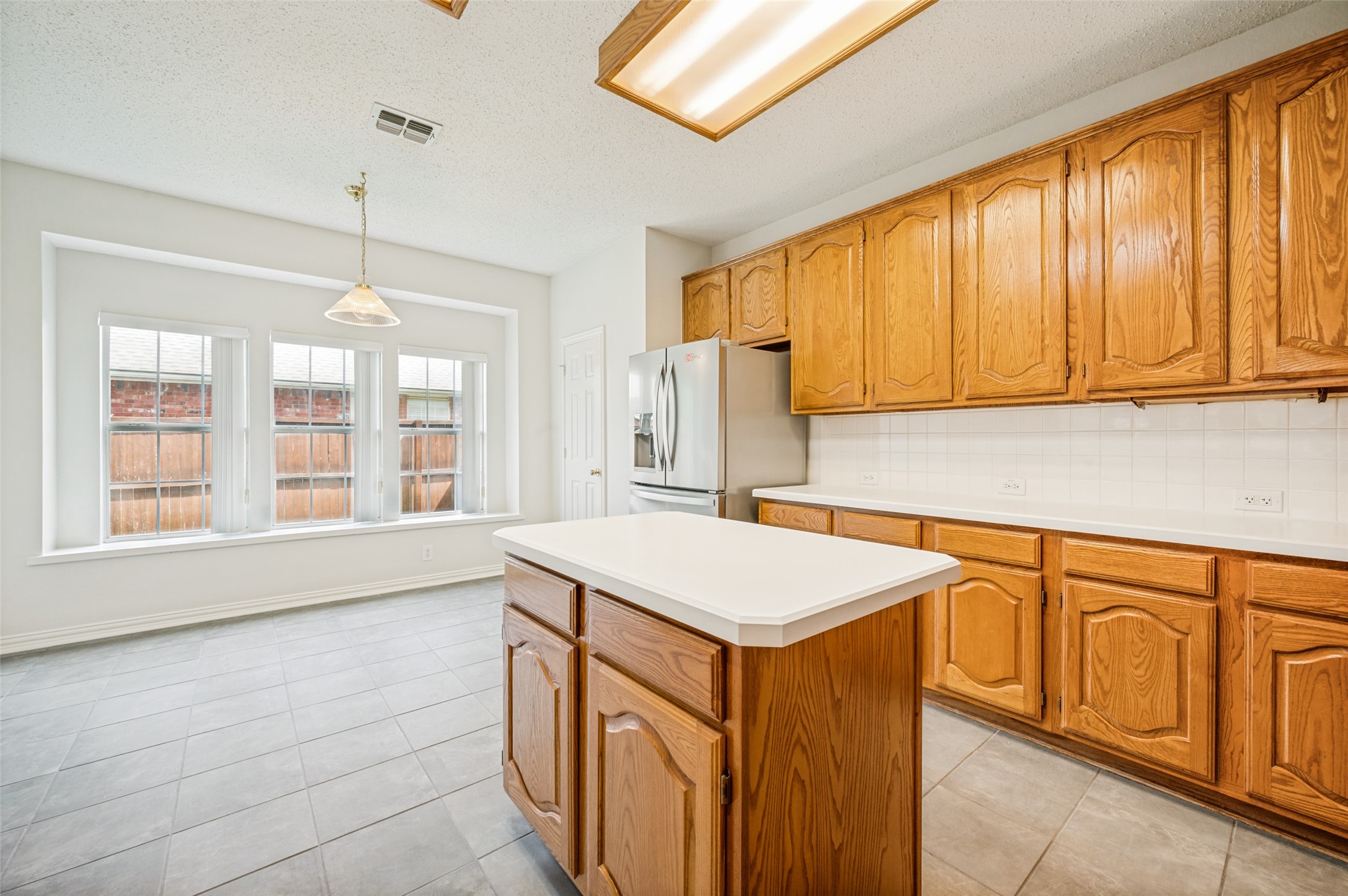 6117 Wilmington Drive