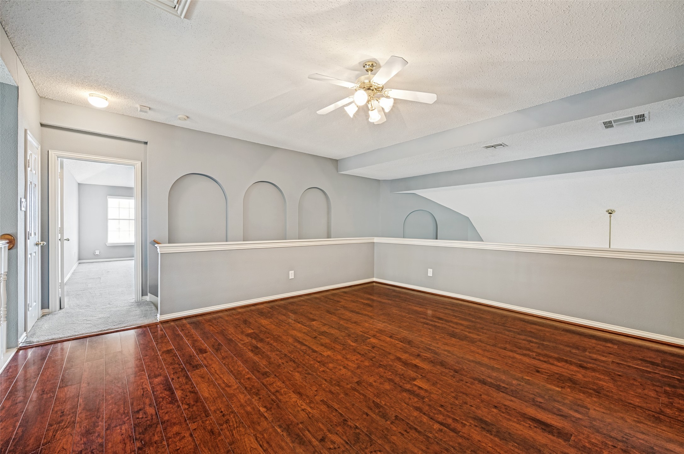 6117 Wilmington Drive