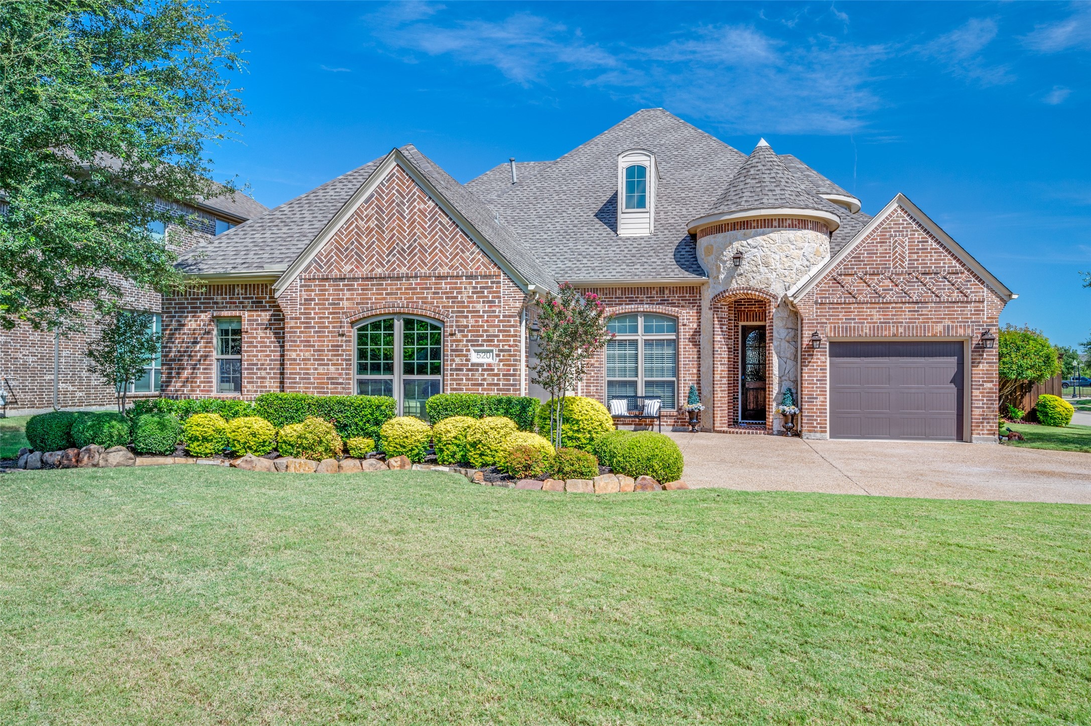 520 Devonshire Drive