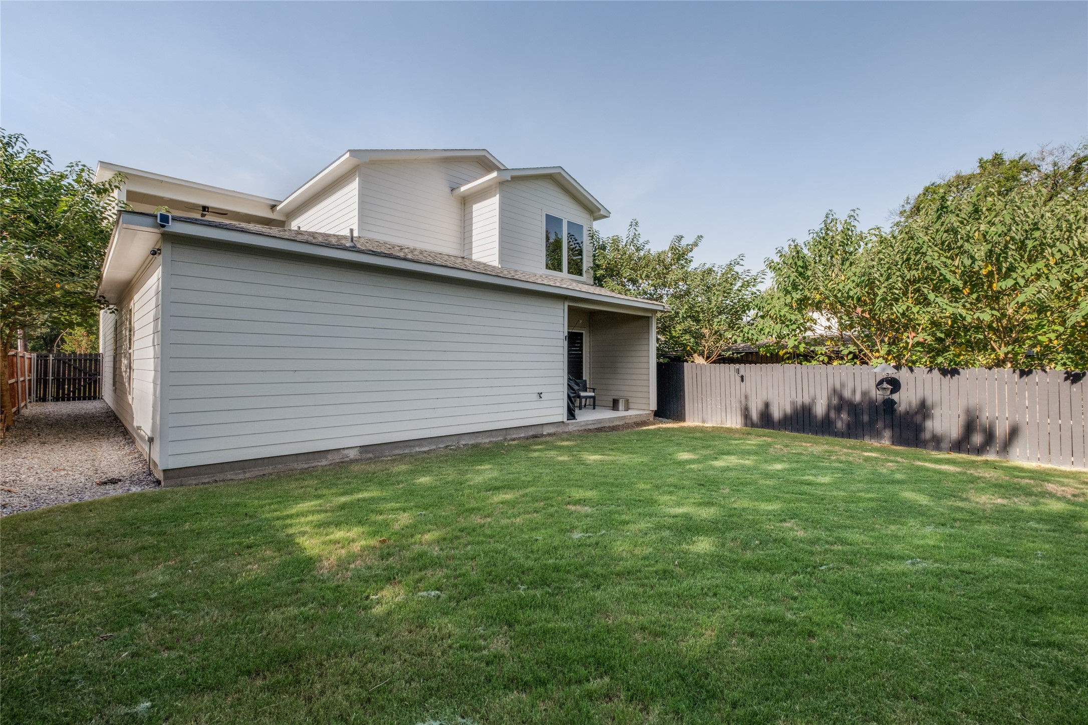 4215 Canada Drive