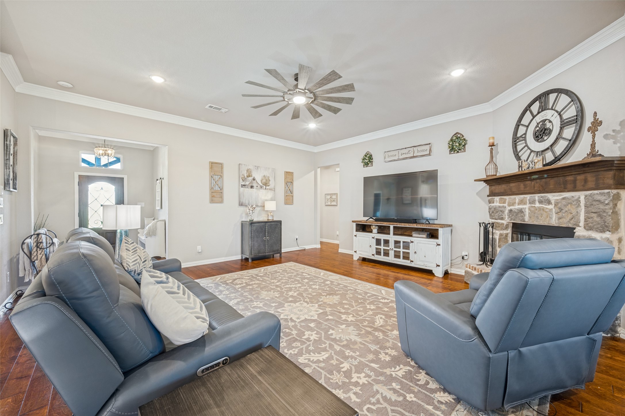 4515 County Road 494