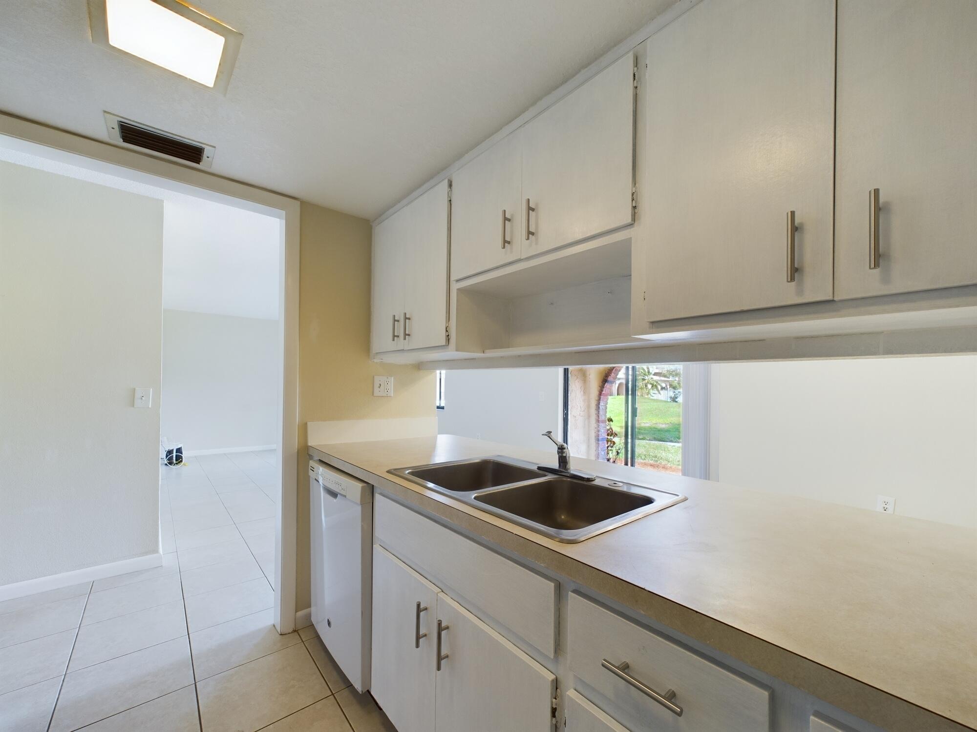 146 San Paulo Circle, 10146