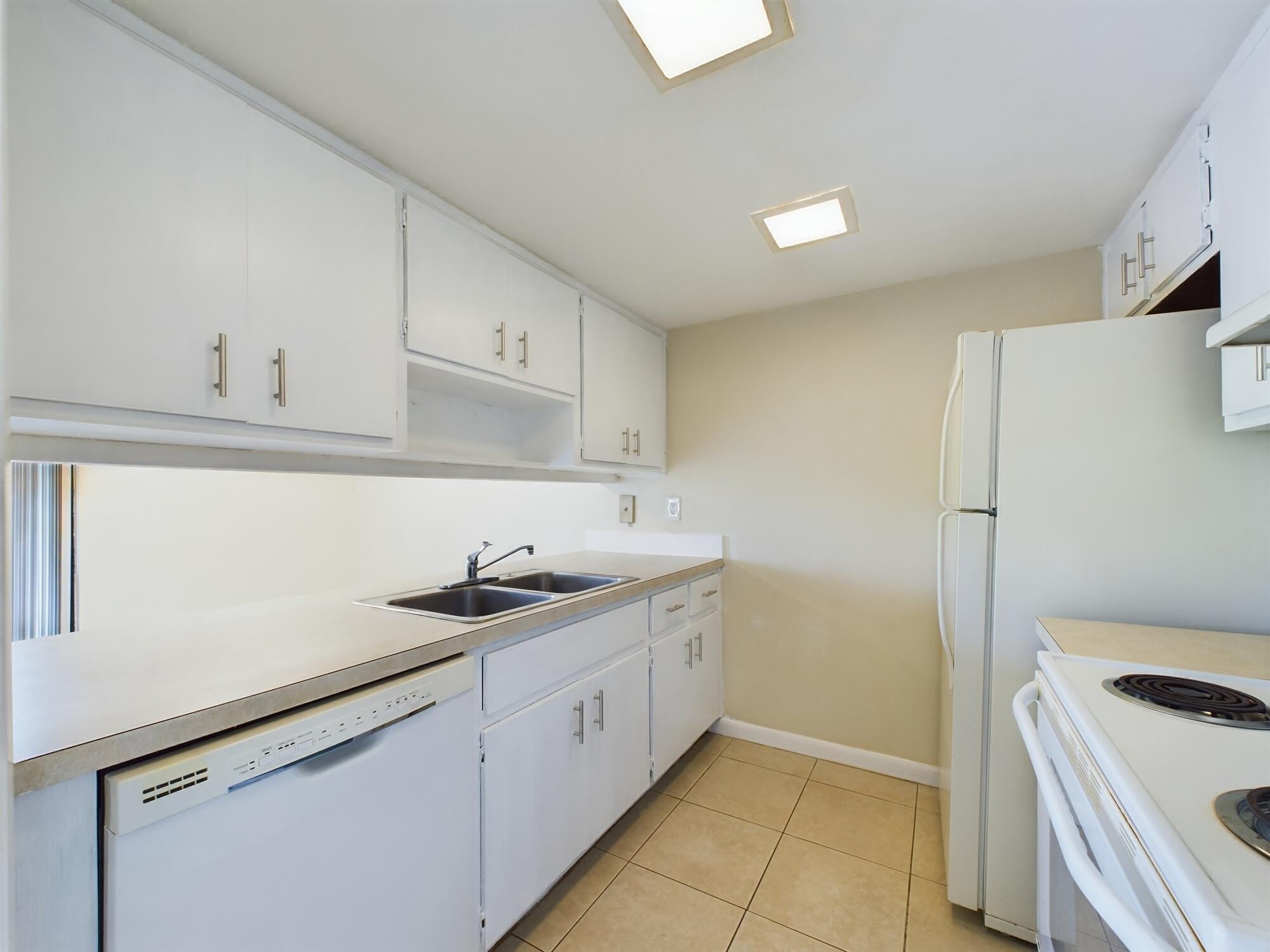 146 San Paulo Circle, 10146