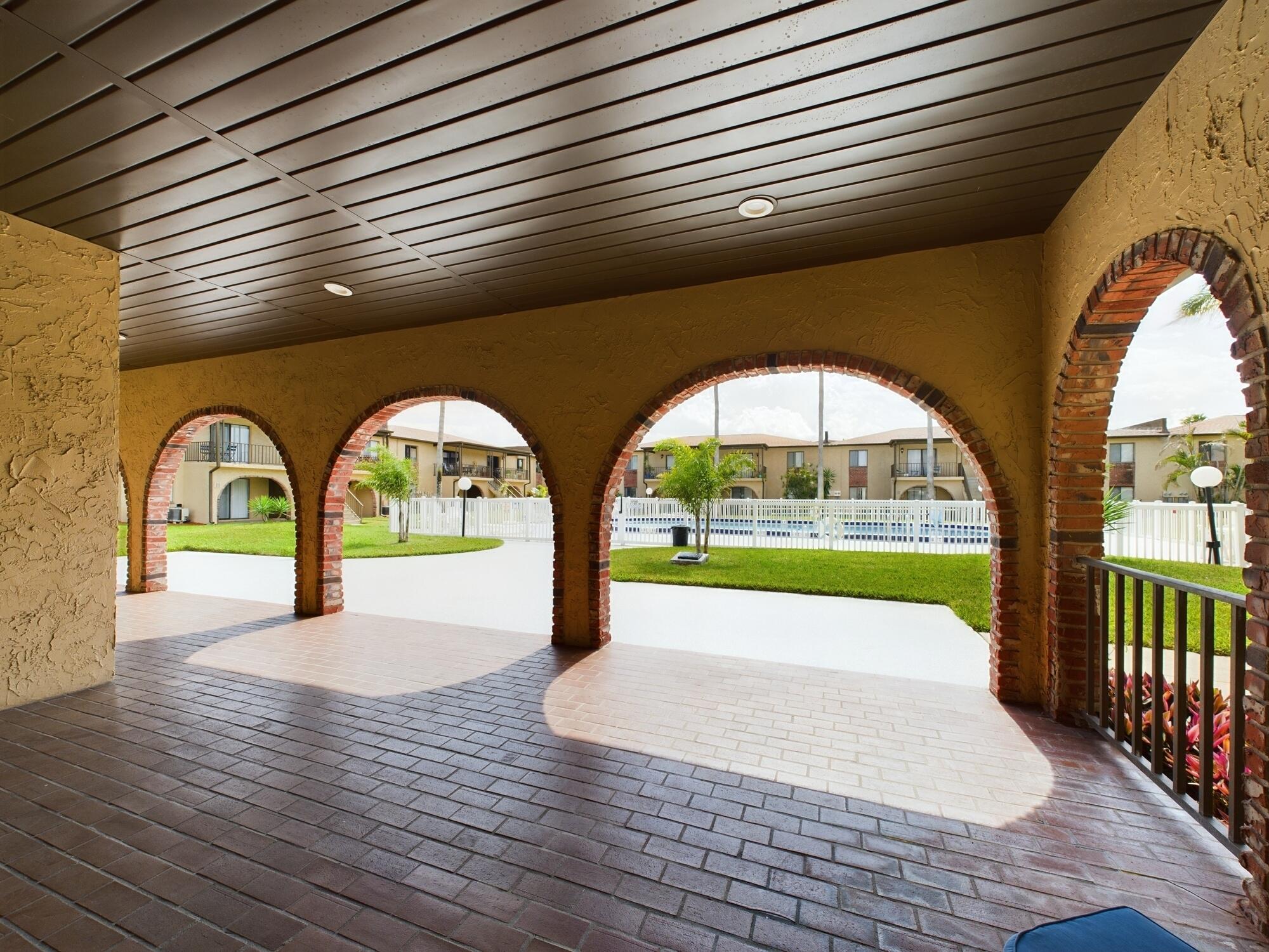 146 San Paulo Circle, 10146