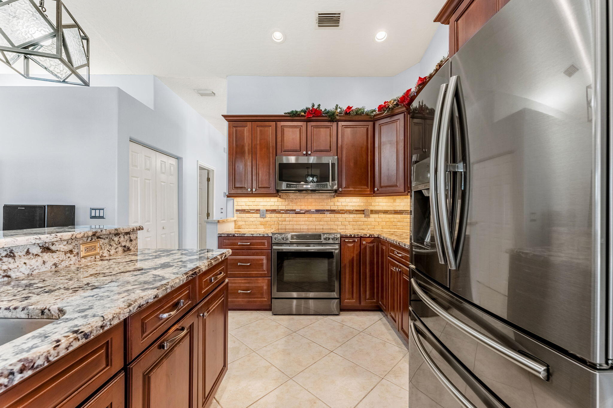 525 Chippewa Avenue NE