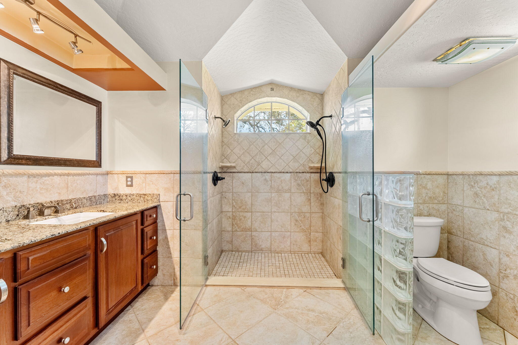 525 Chippewa Avenue NE