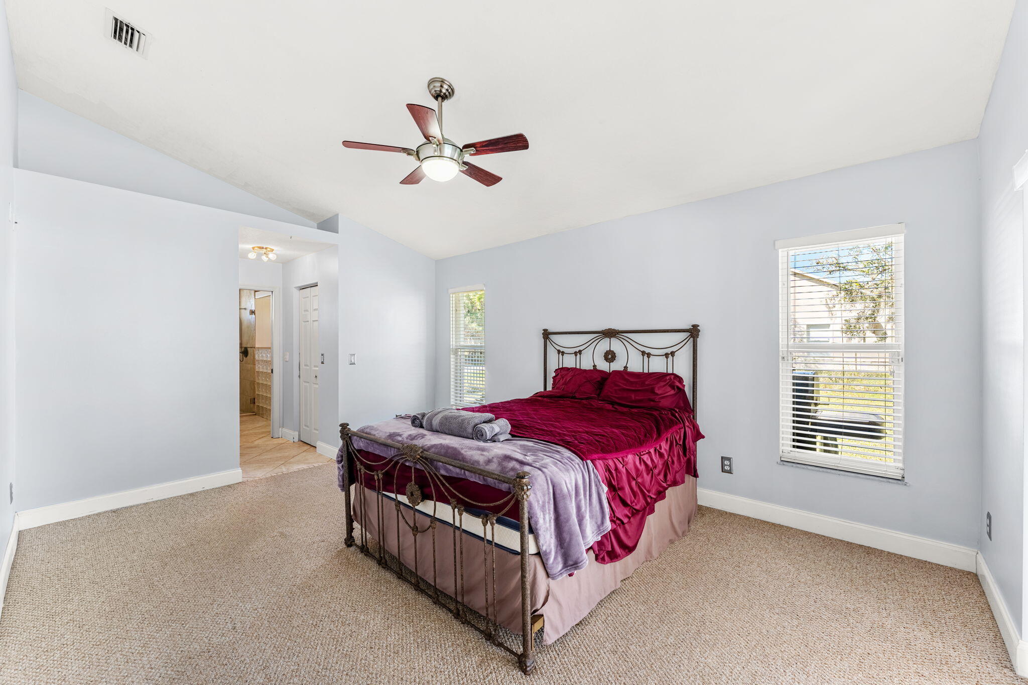 525 Chippewa Avenue NE