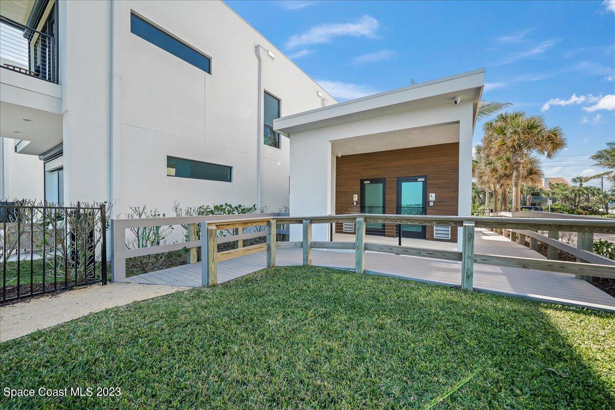 3031 Hafen Lane, 203