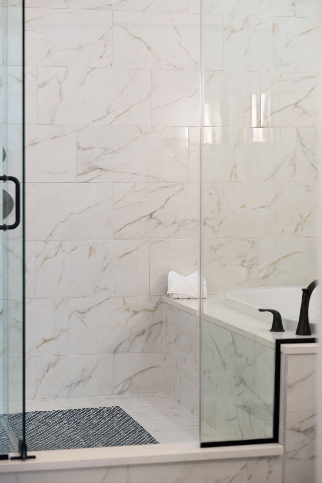 3031 Hafen Lane, 203