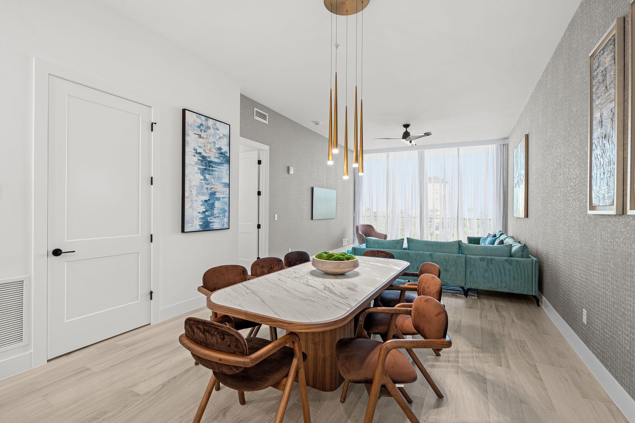 3031 Hafen Lane, 203