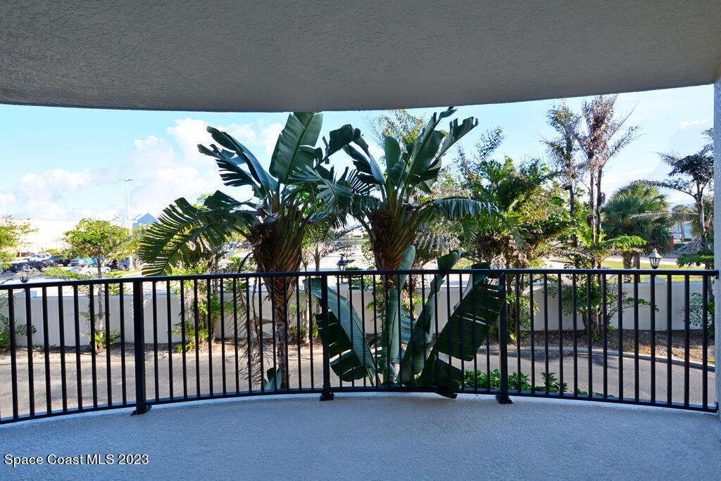 123 Lancha Circle, 101