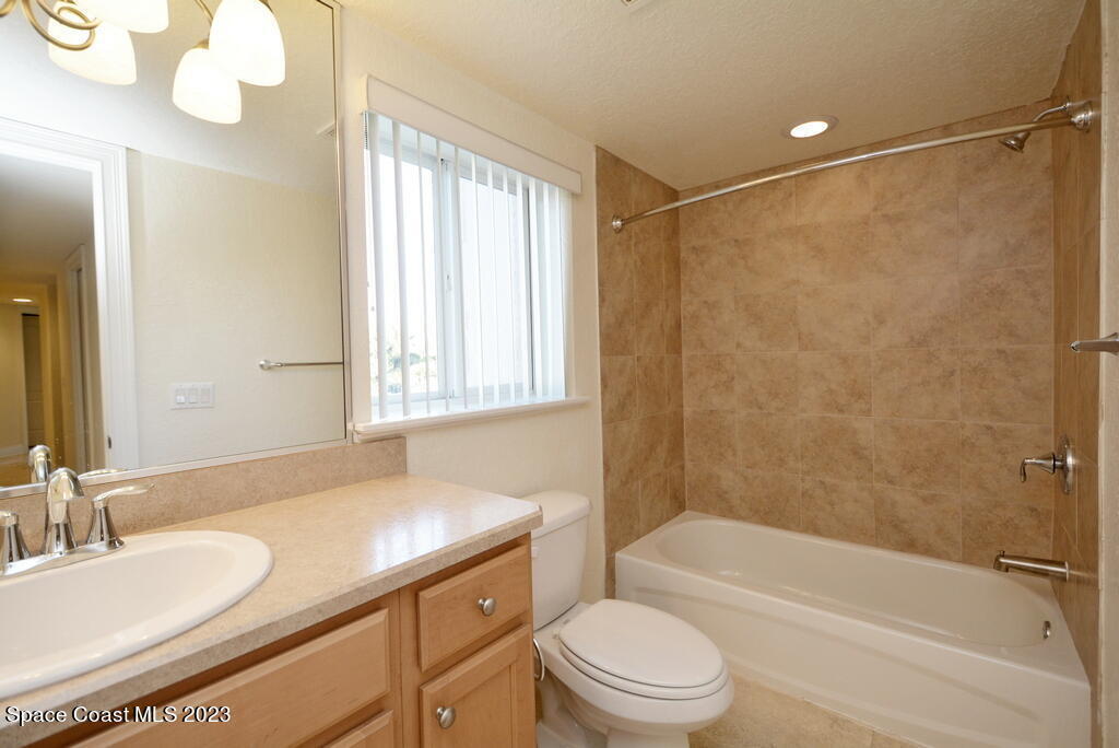 123 Lancha Circle, 101