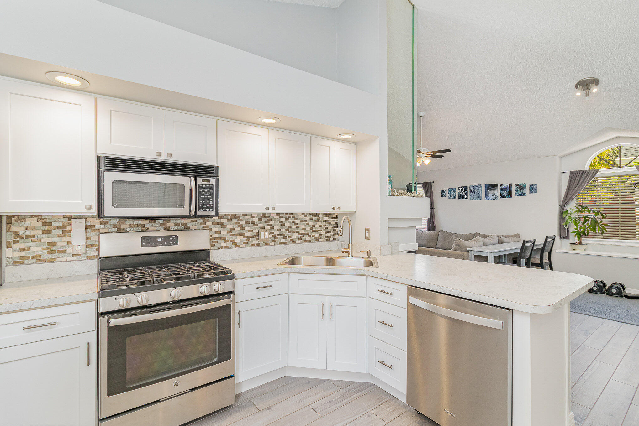 1737 Pine Valley Drive