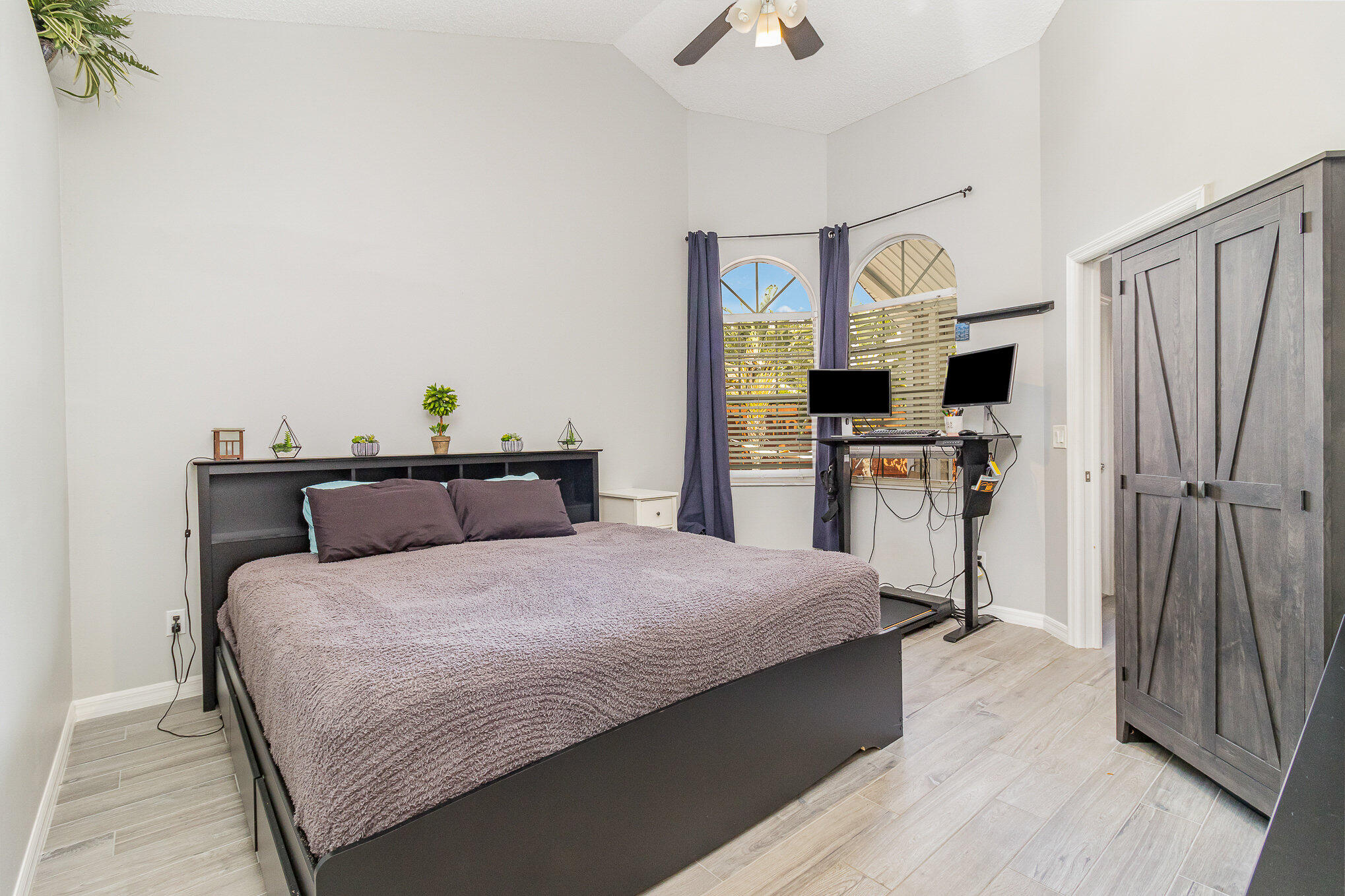 1737 Pine Valley Drive