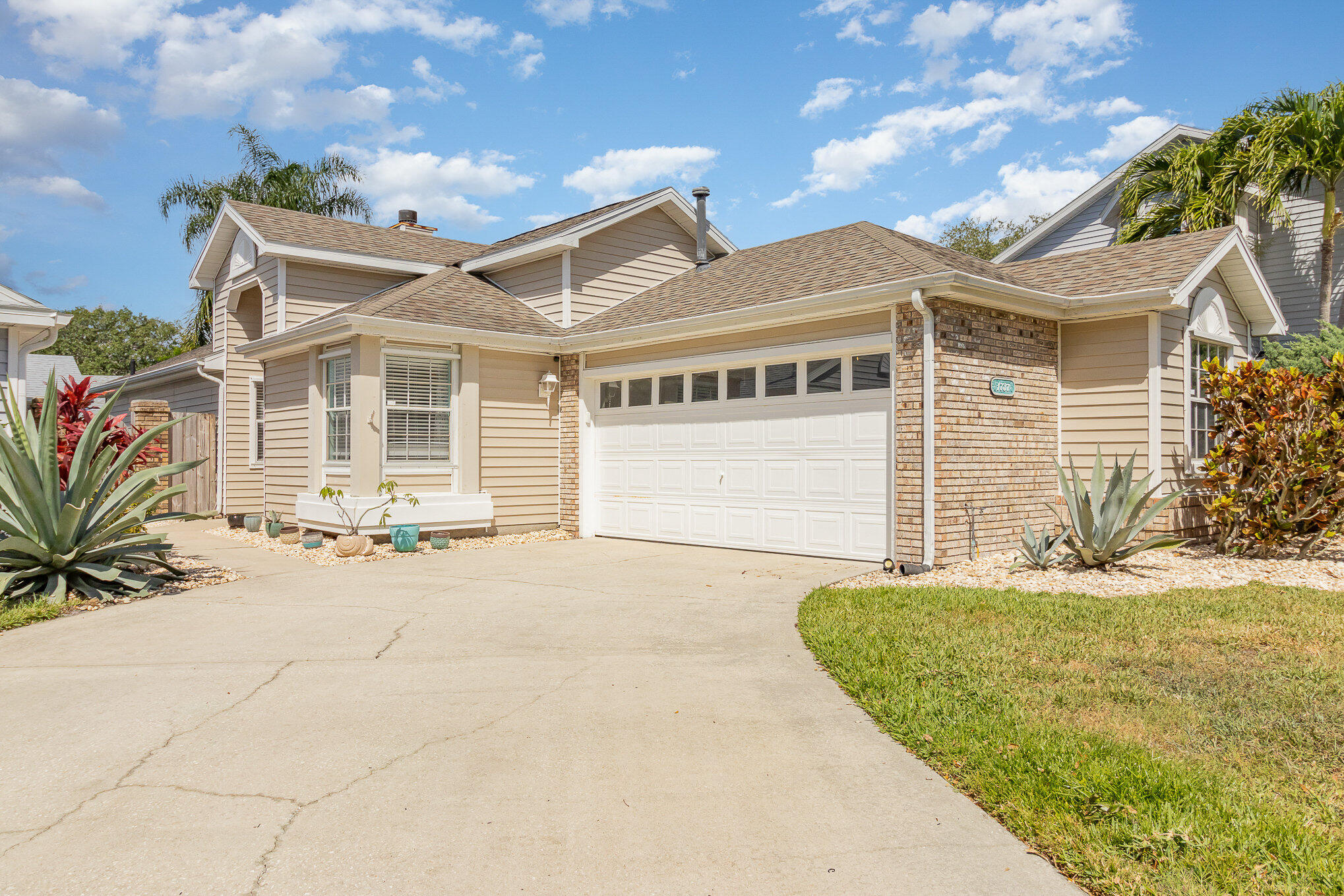 1737 Pine Valley Drive