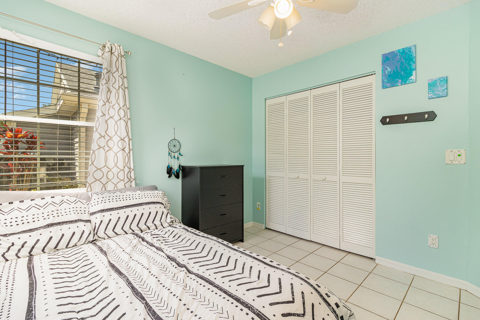 1737 Pine Valley Drive