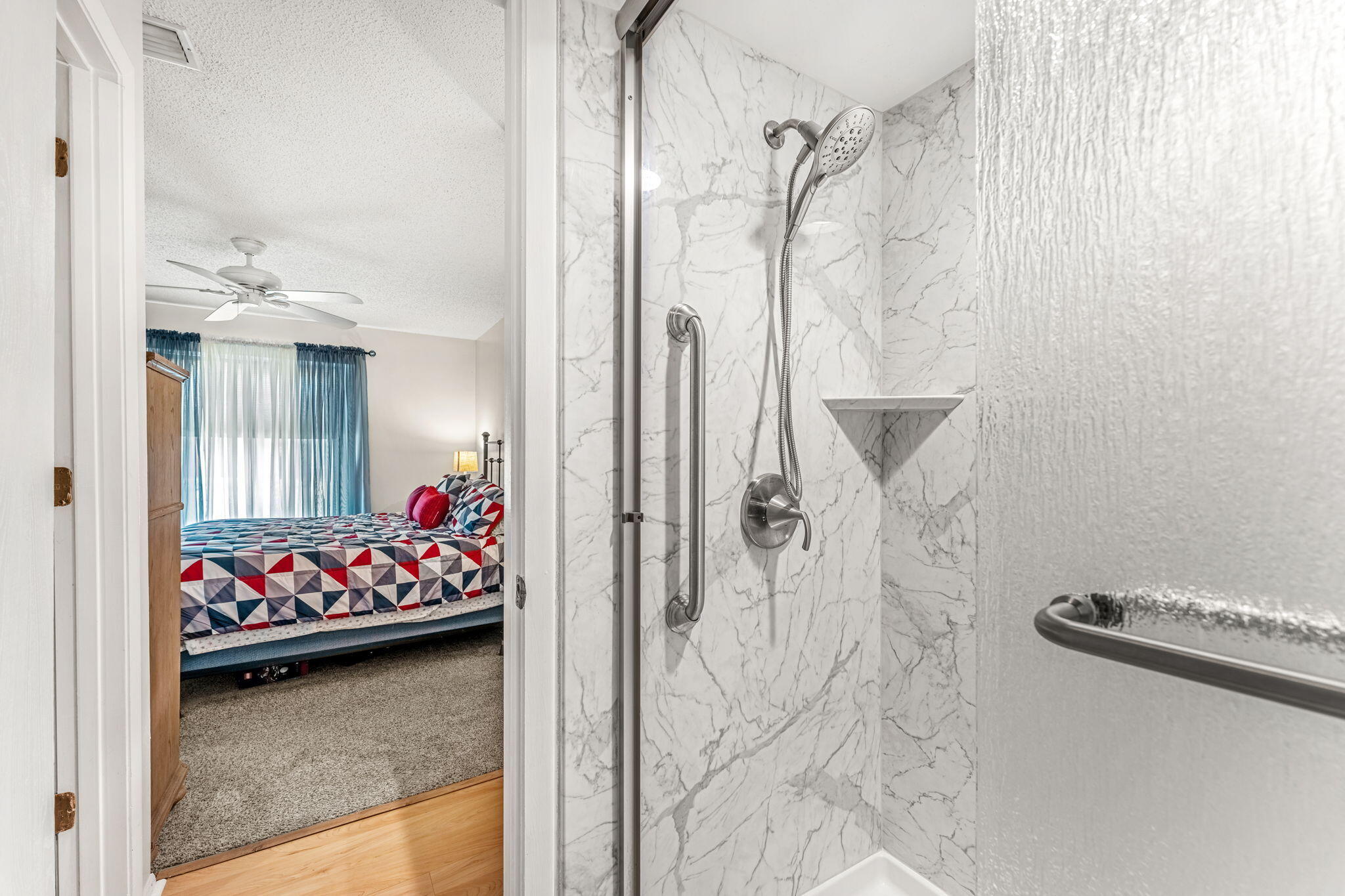 949 Custer Street NW