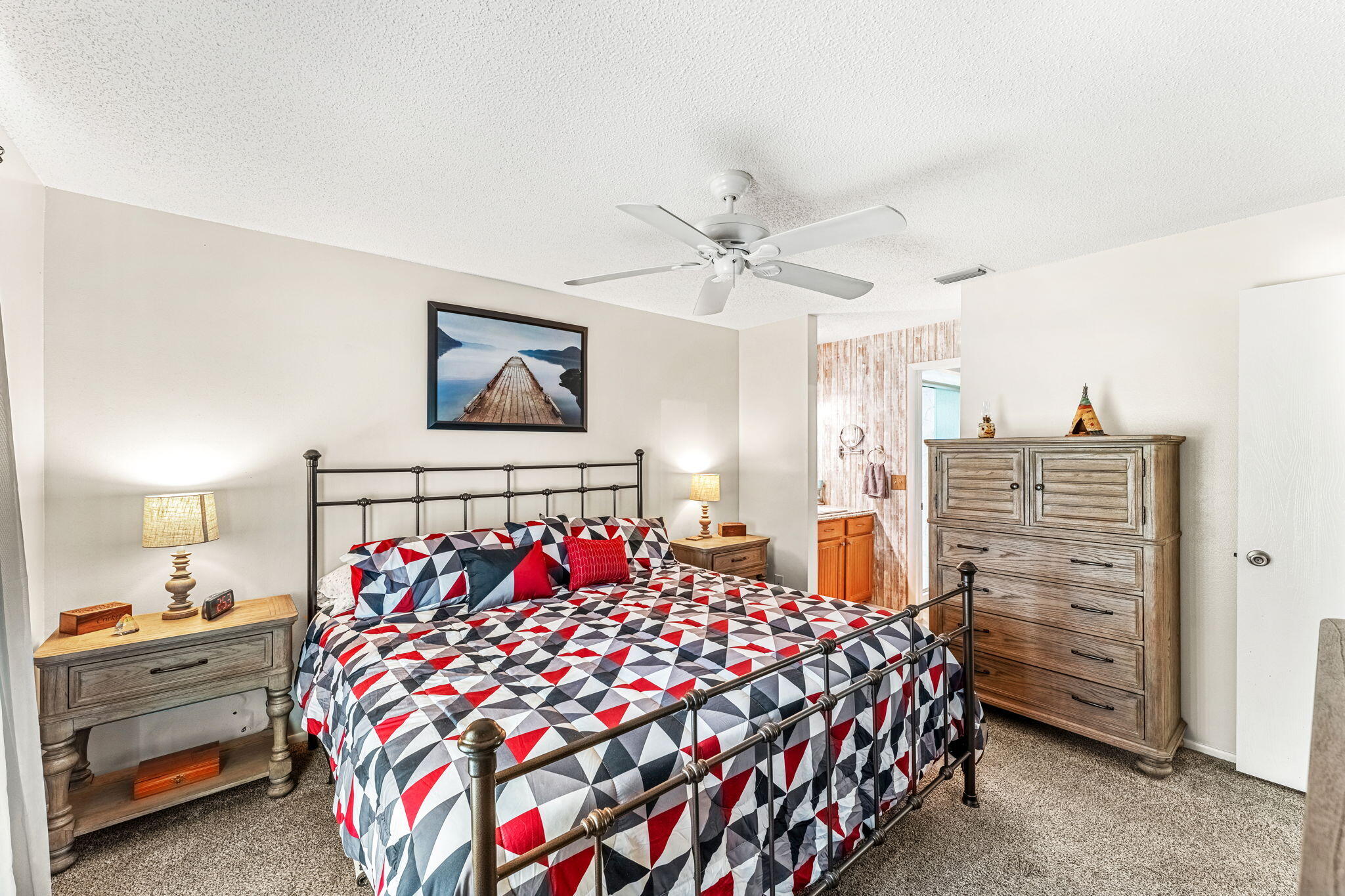 949 Custer Street NW