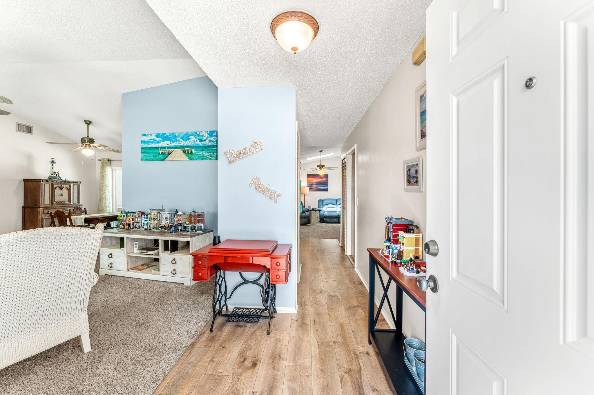 949 Custer Street NW