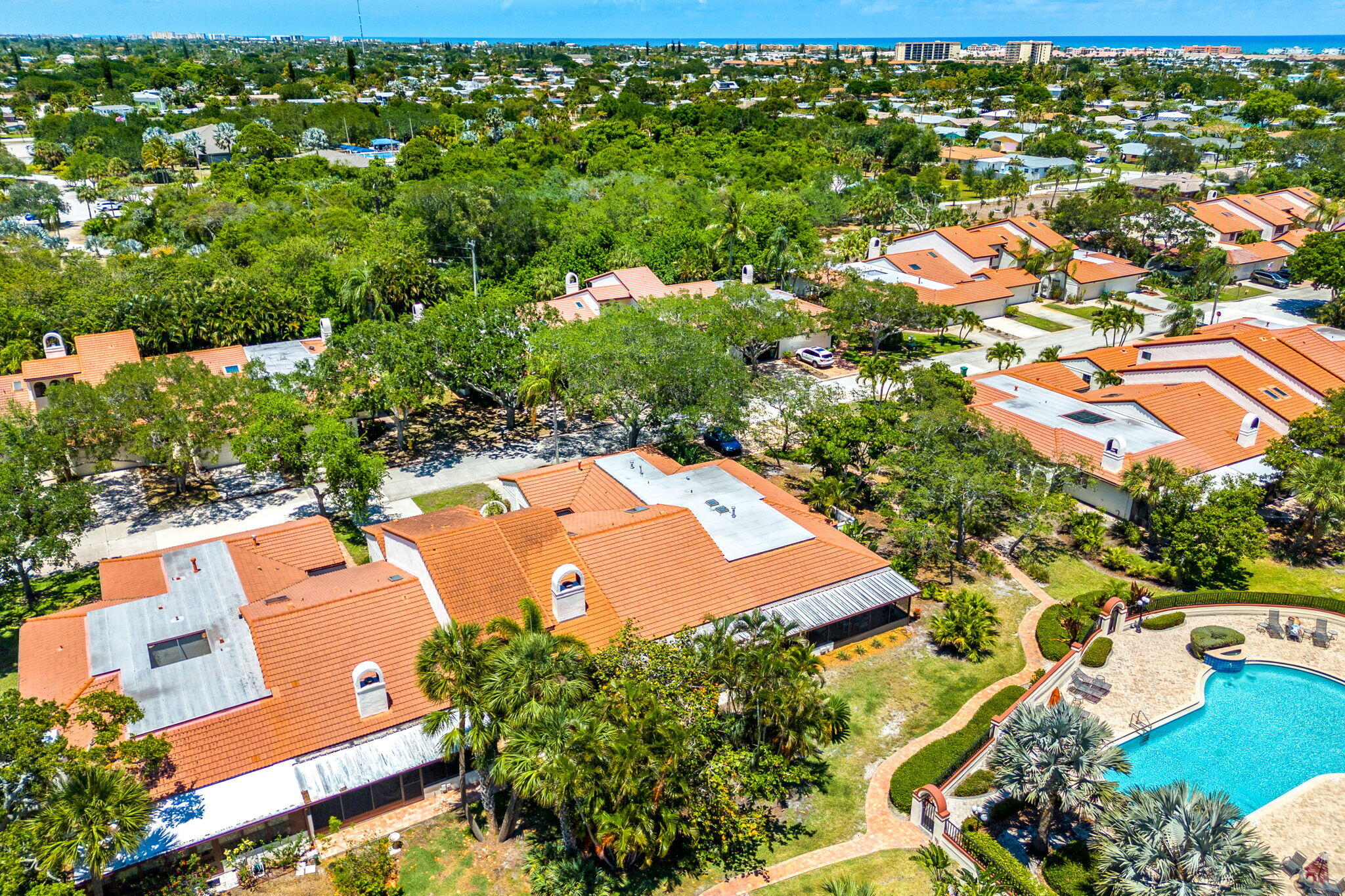 709 Parkside Place, 709