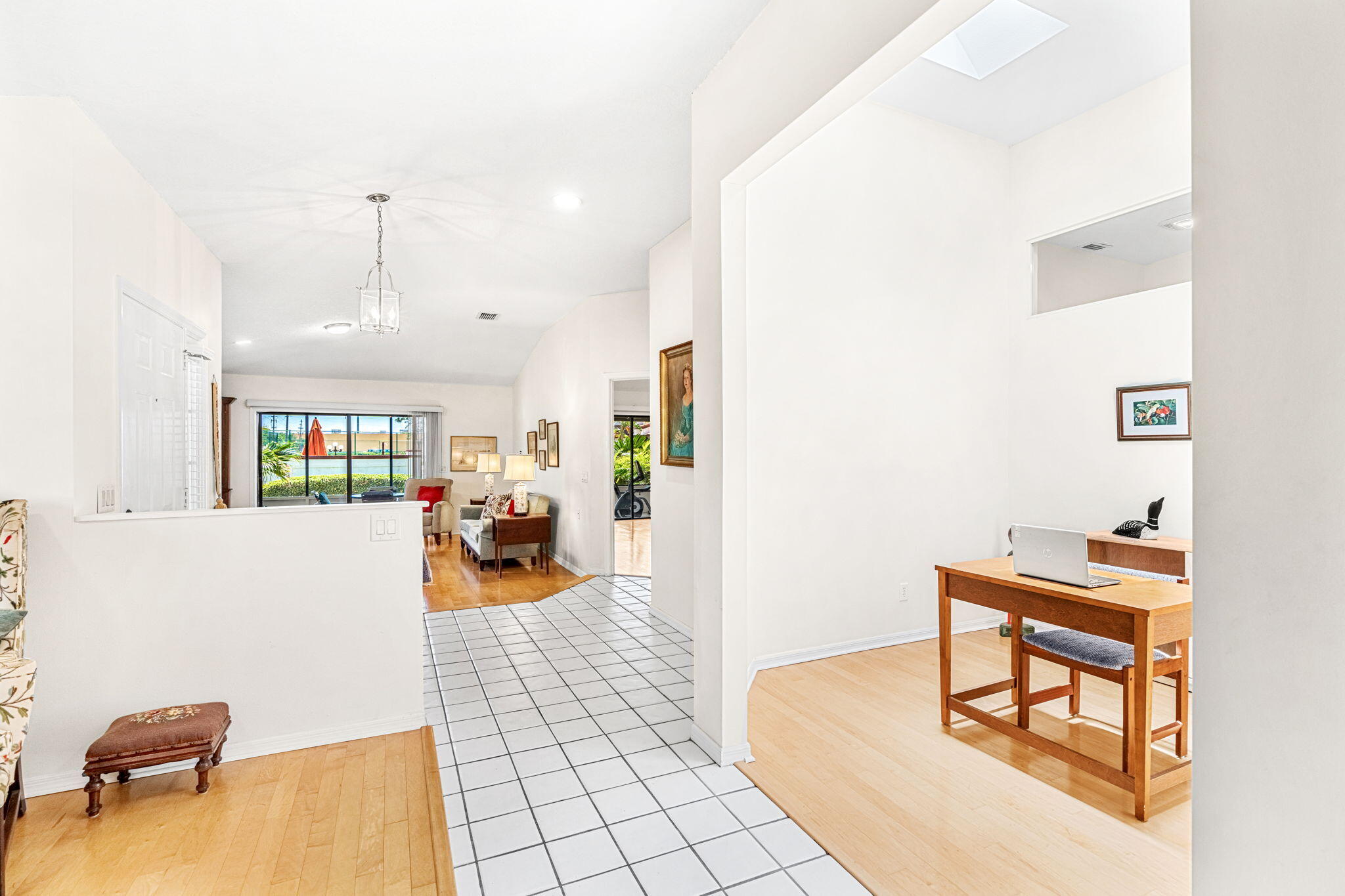 709 Parkside Place, 709