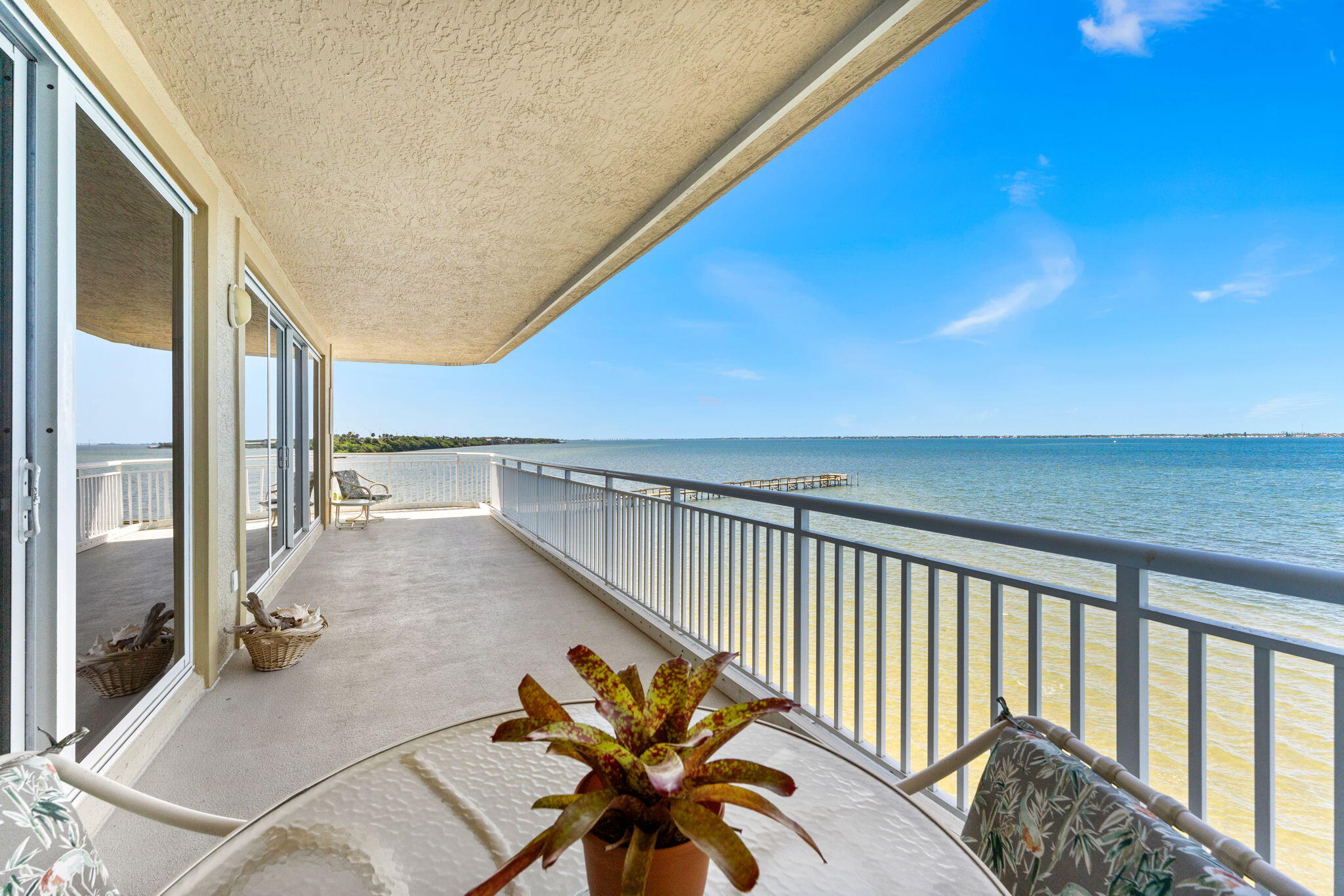 4955 Dixie Highway NE, 401