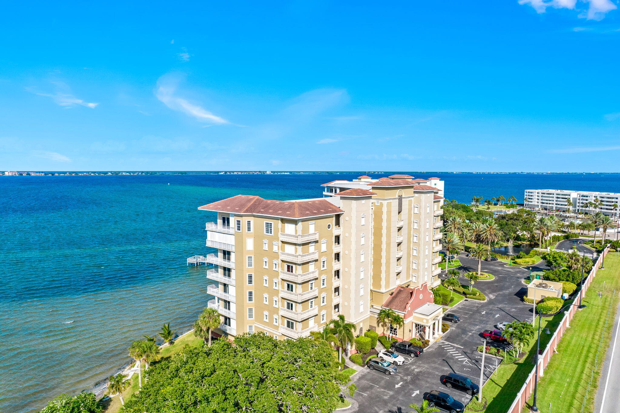 4955 Dixie Highway NE, 401