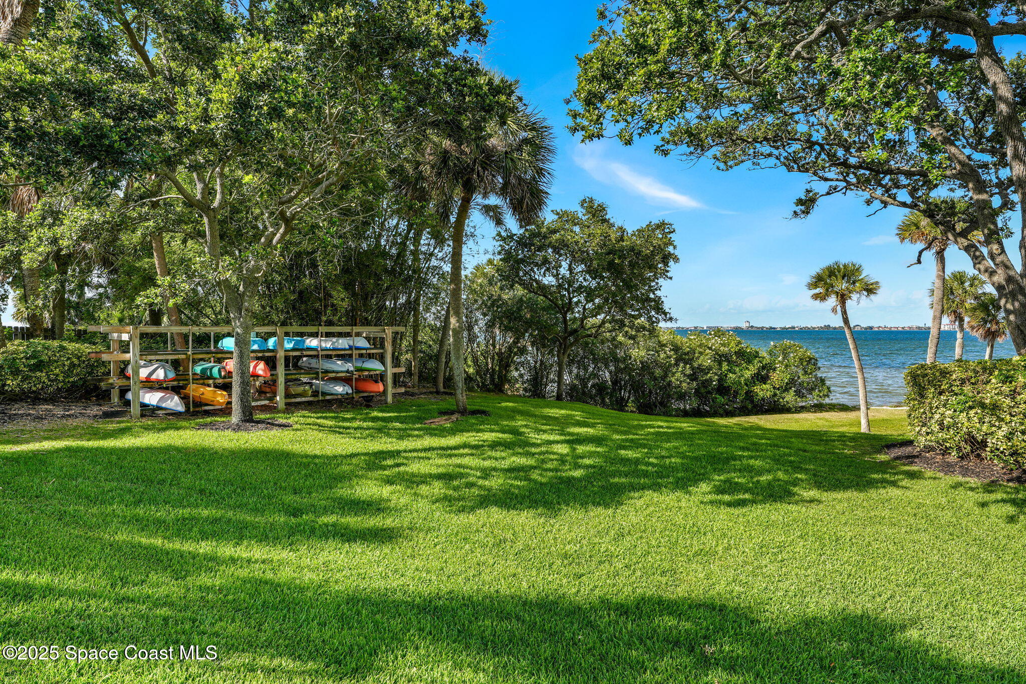 4955 Dixie Highway NE, 401