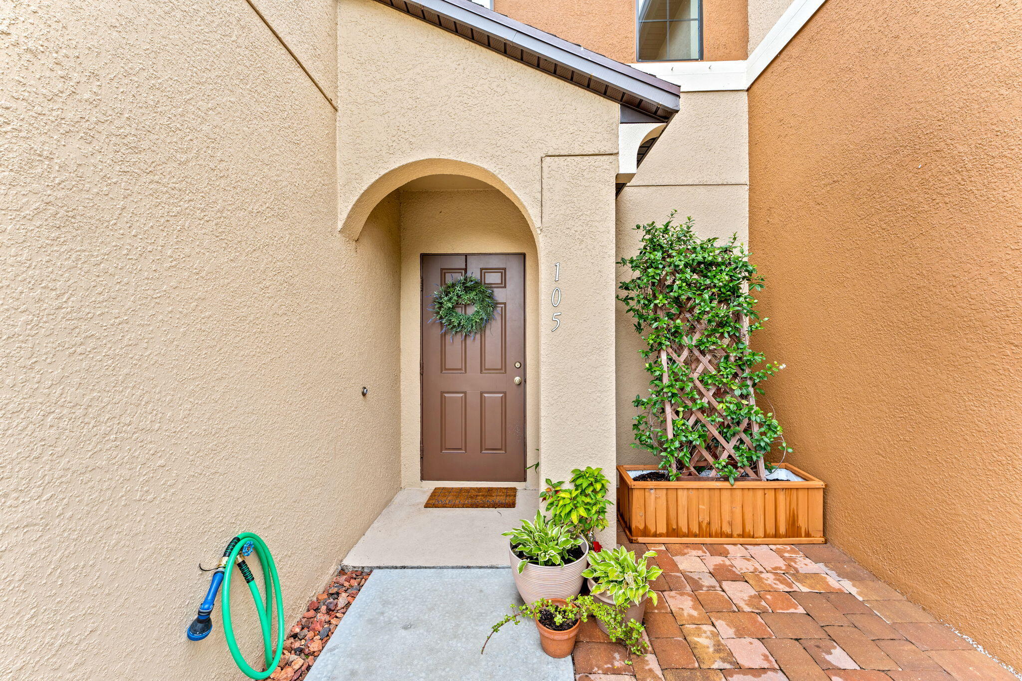 1365 Lara Circle, 105