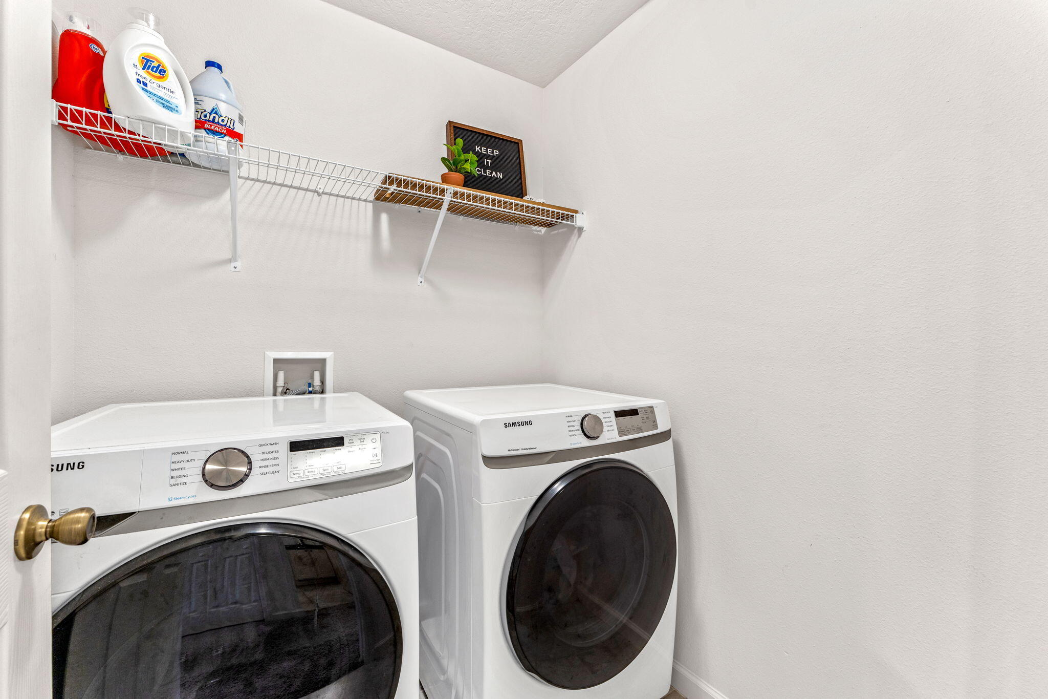 1365 Lara Circle, 105