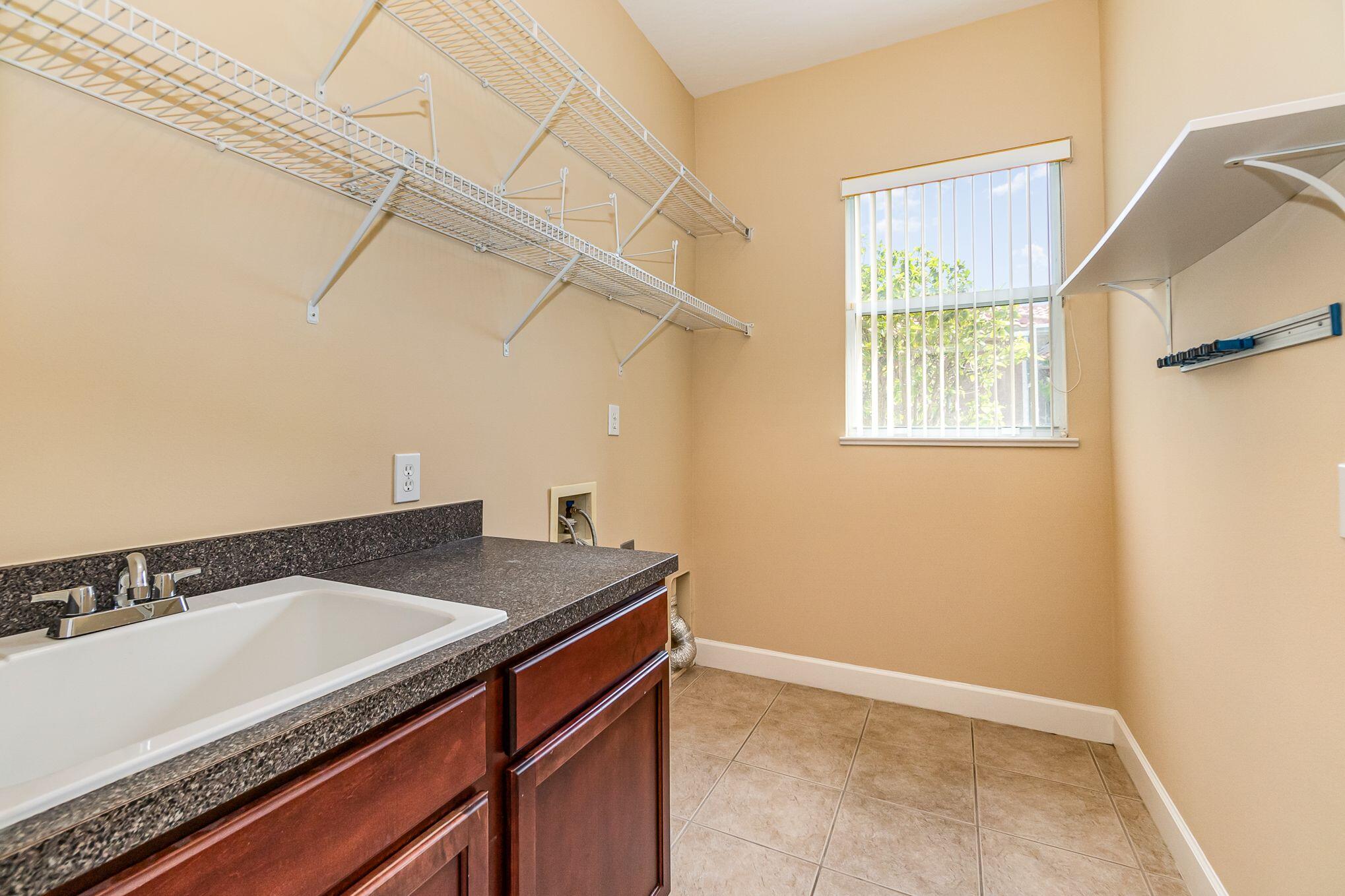 611 Oceanside Boulevard