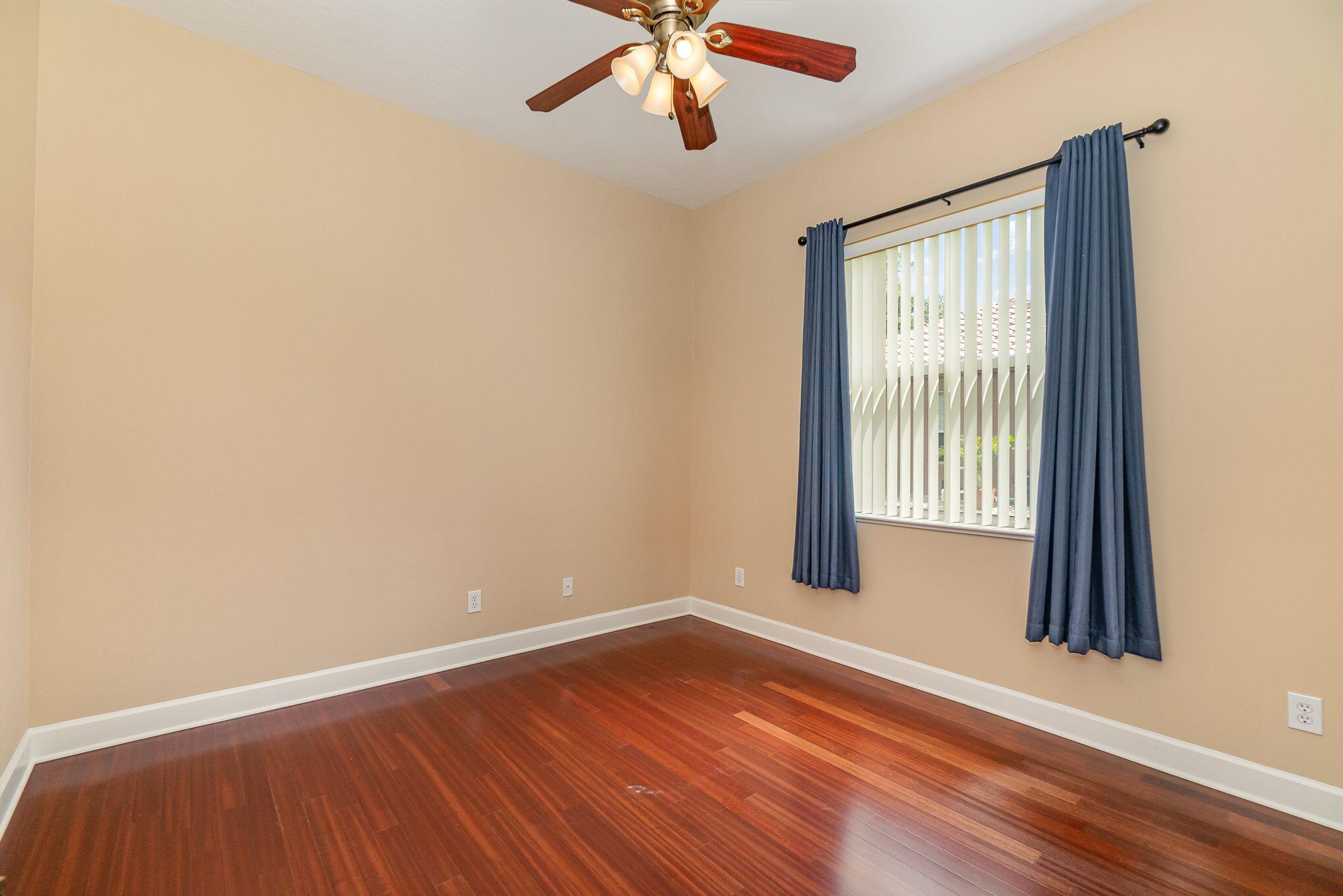 611 Oceanside Boulevard