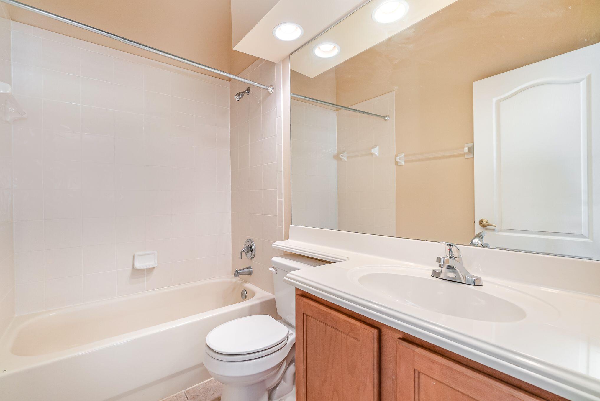 611 Oceanside Boulevard