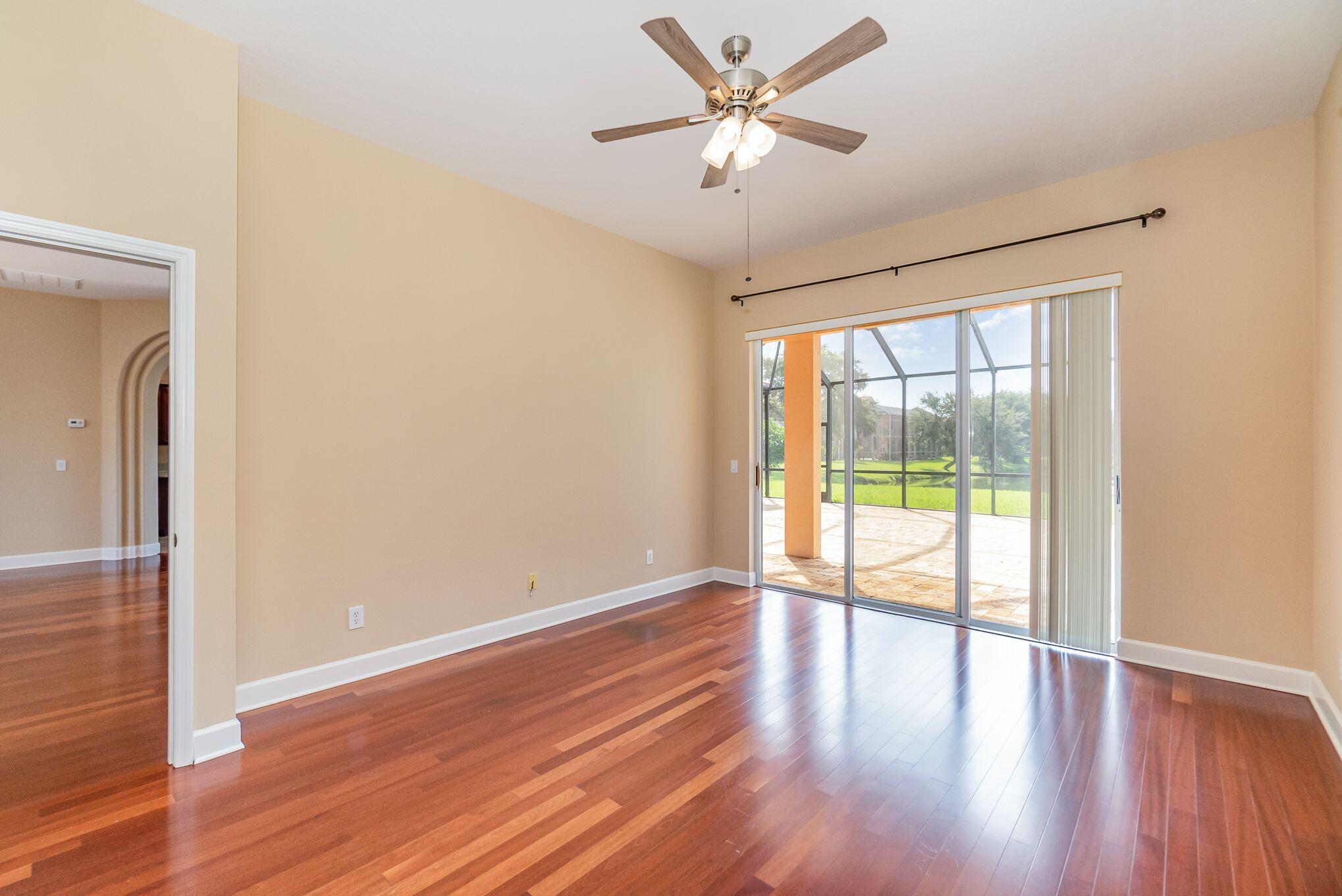 611 Oceanside Boulevard