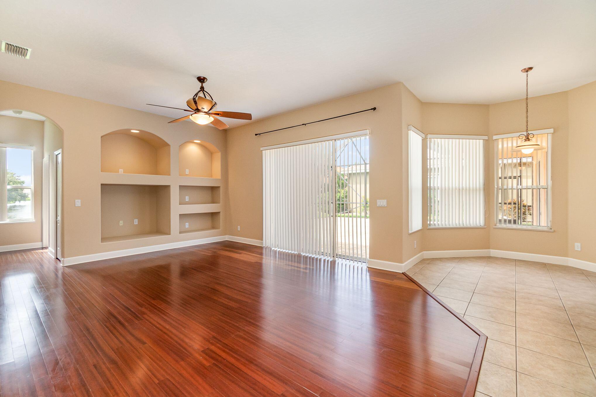 611 Oceanside Boulevard