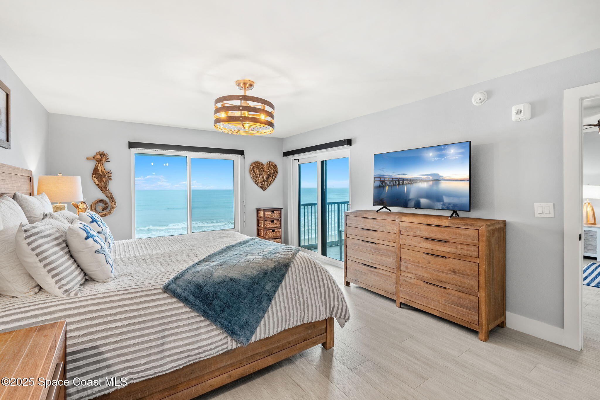 297 Highway A1a, 512