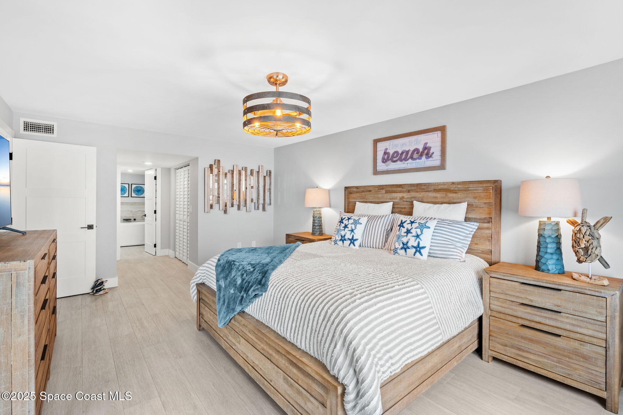 297 Highway A1a, 512