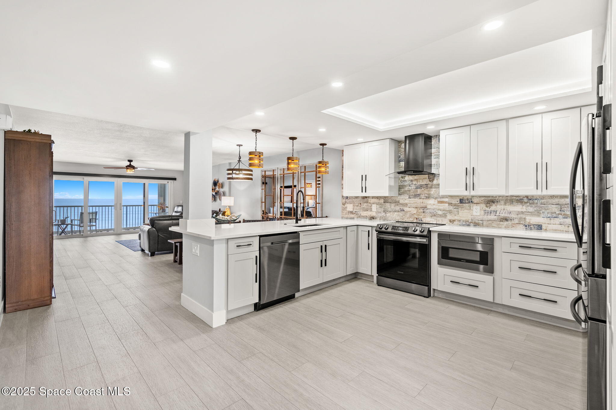 297 Highway A1a, 512