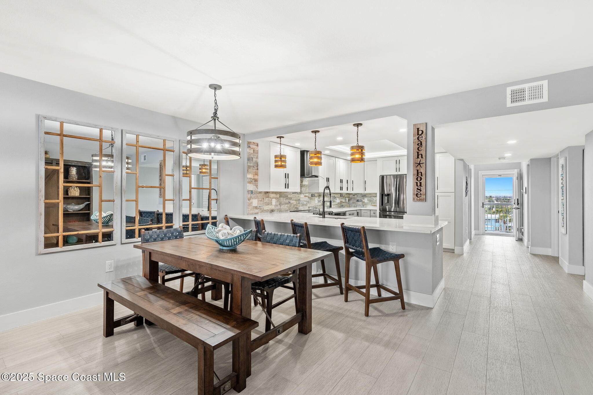 297 Highway A1a, 512