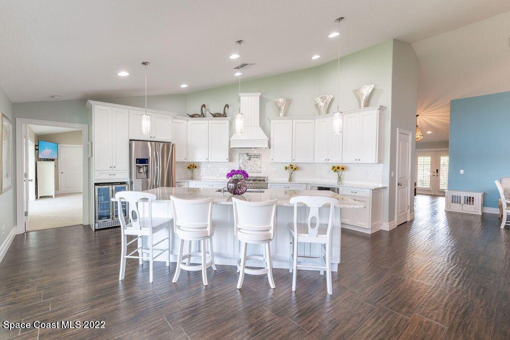 440 S Waterway Drive