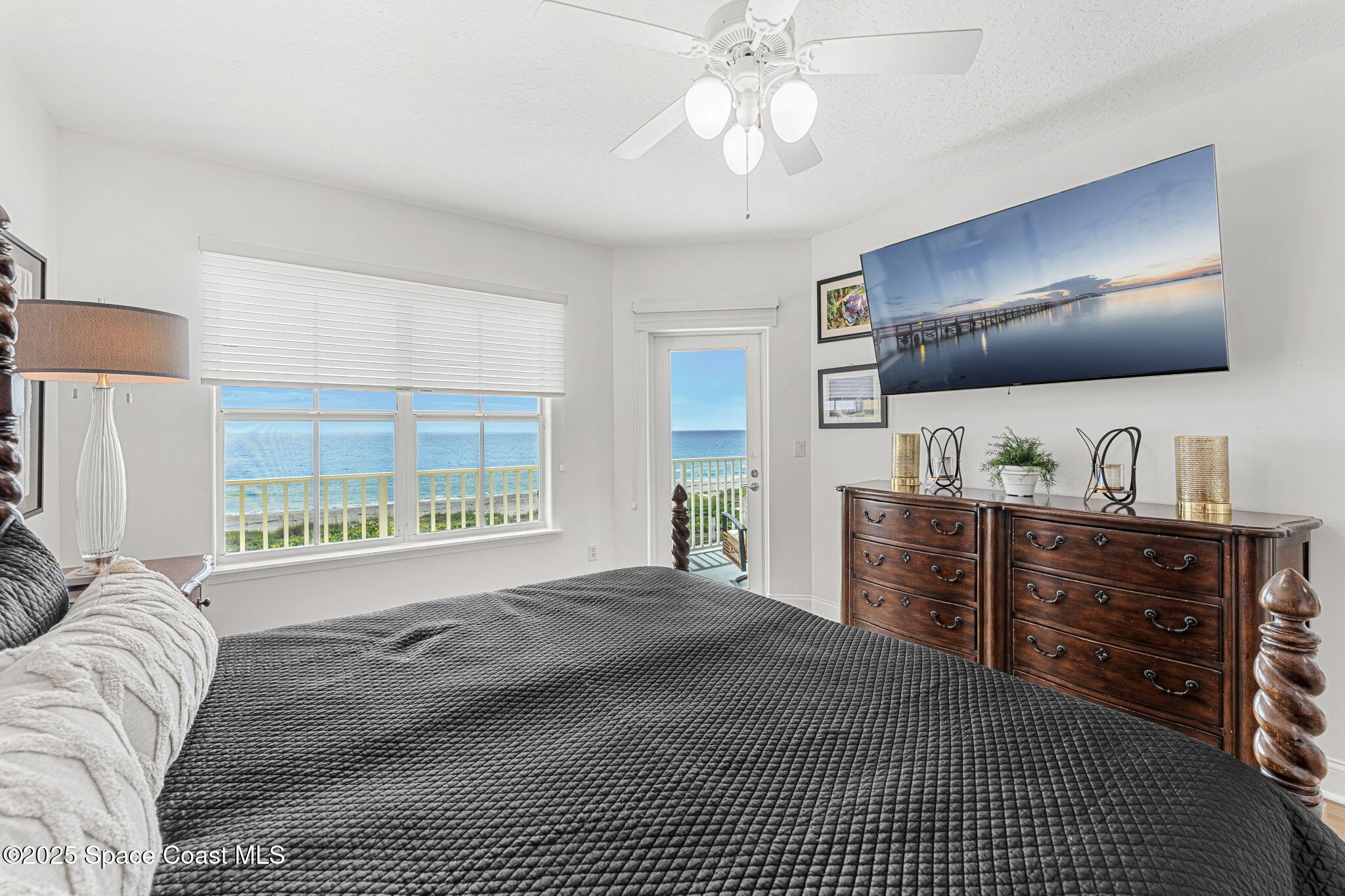 505 S Miramar Avenue, 2403