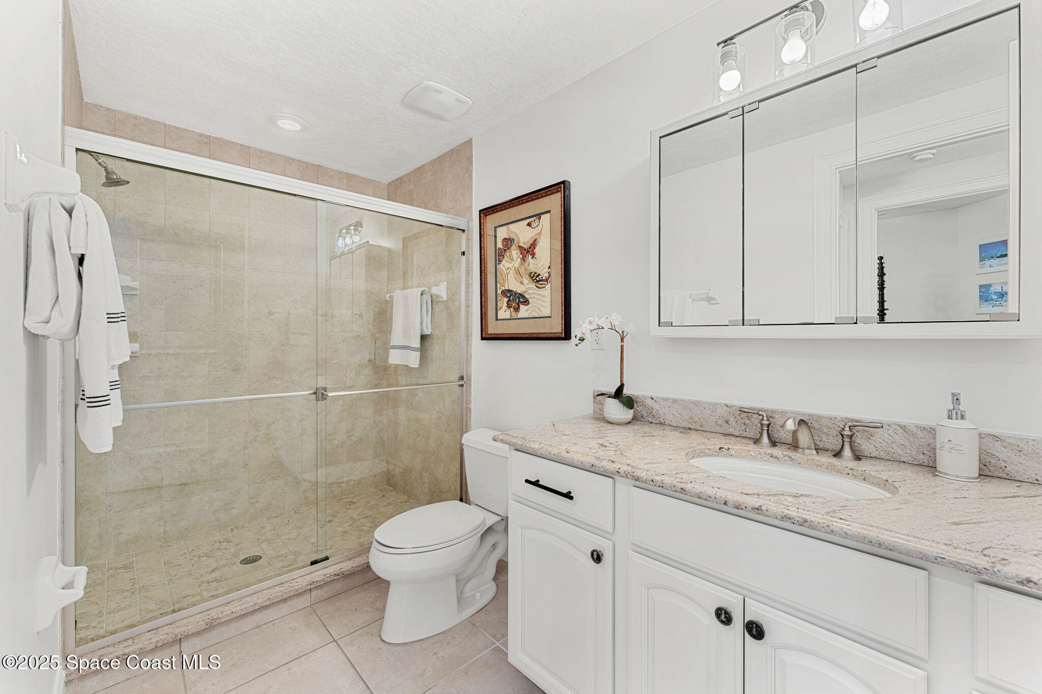 505 S Miramar Avenue, 2403