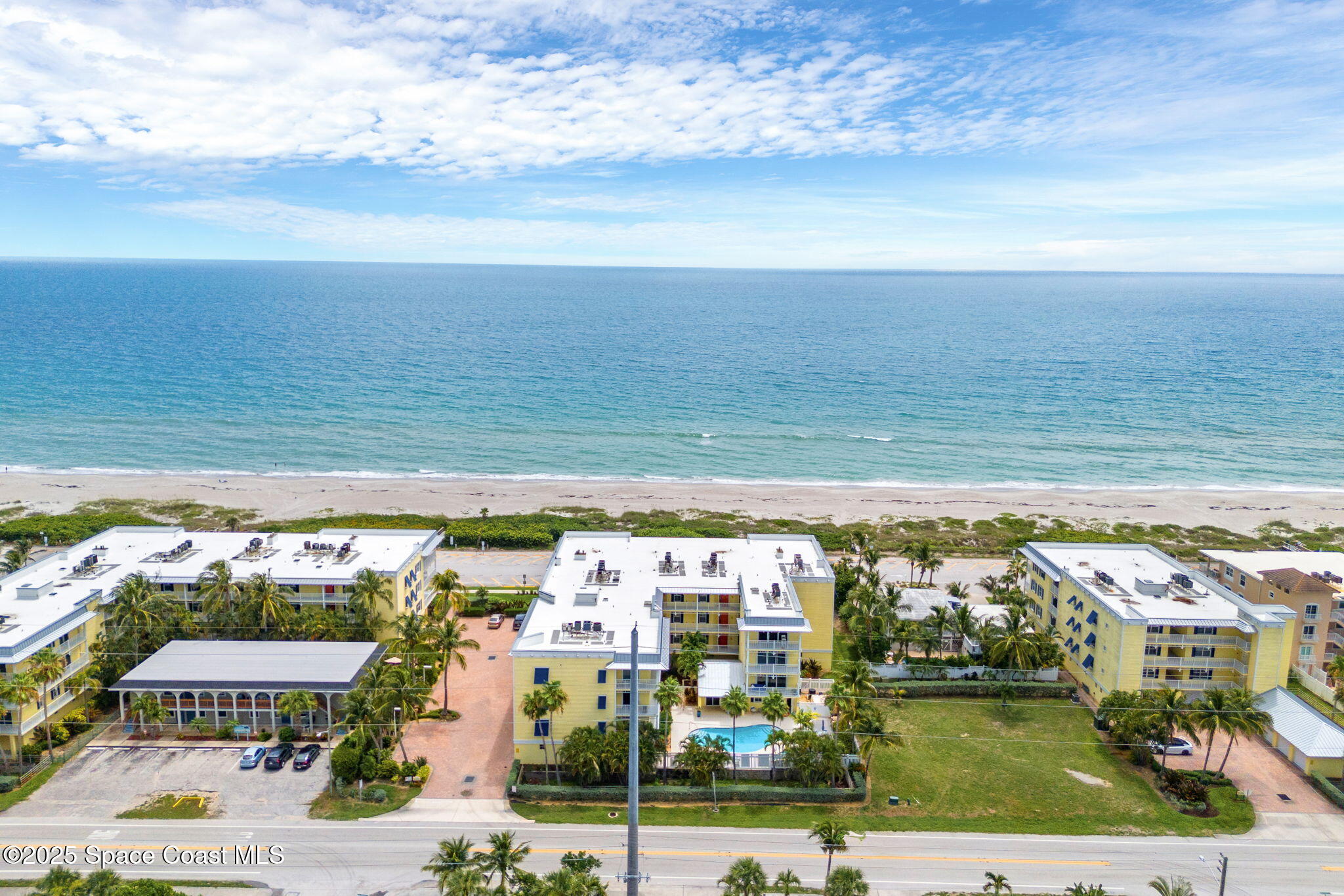 505 S Miramar Avenue, 2403