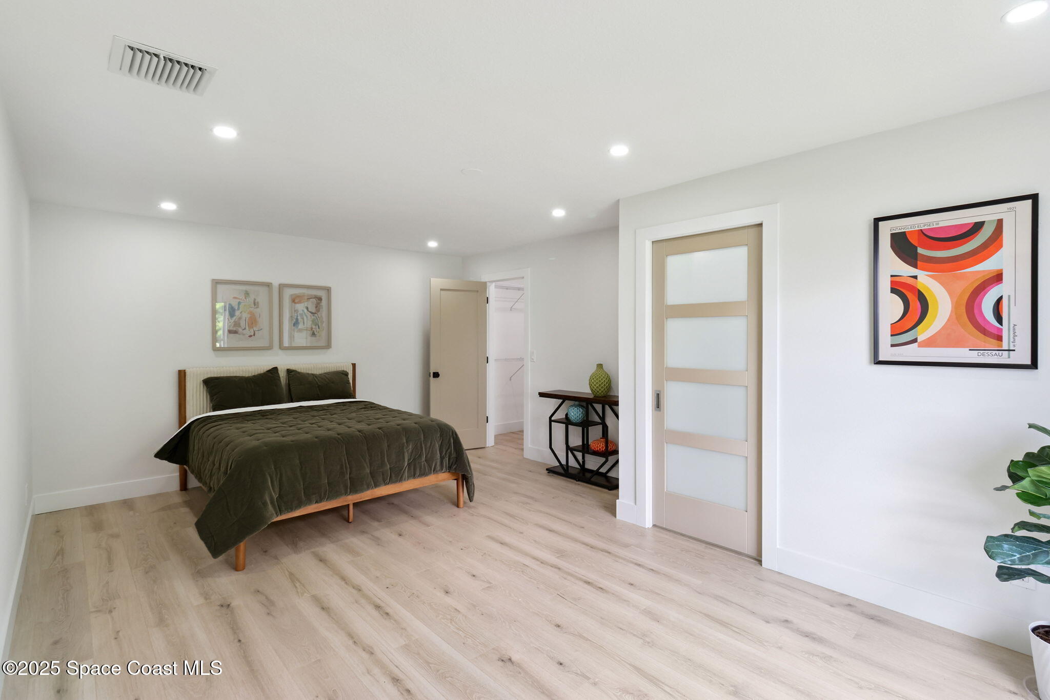 1960 Crane Creek Boulevard