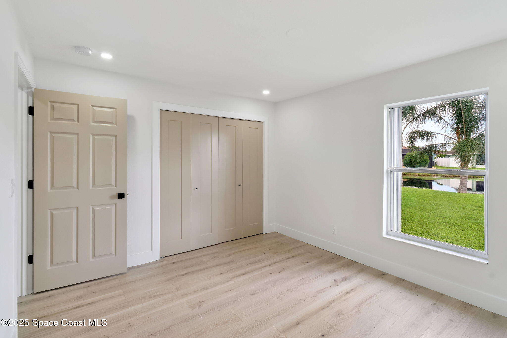 1960 Crane Creek Boulevard