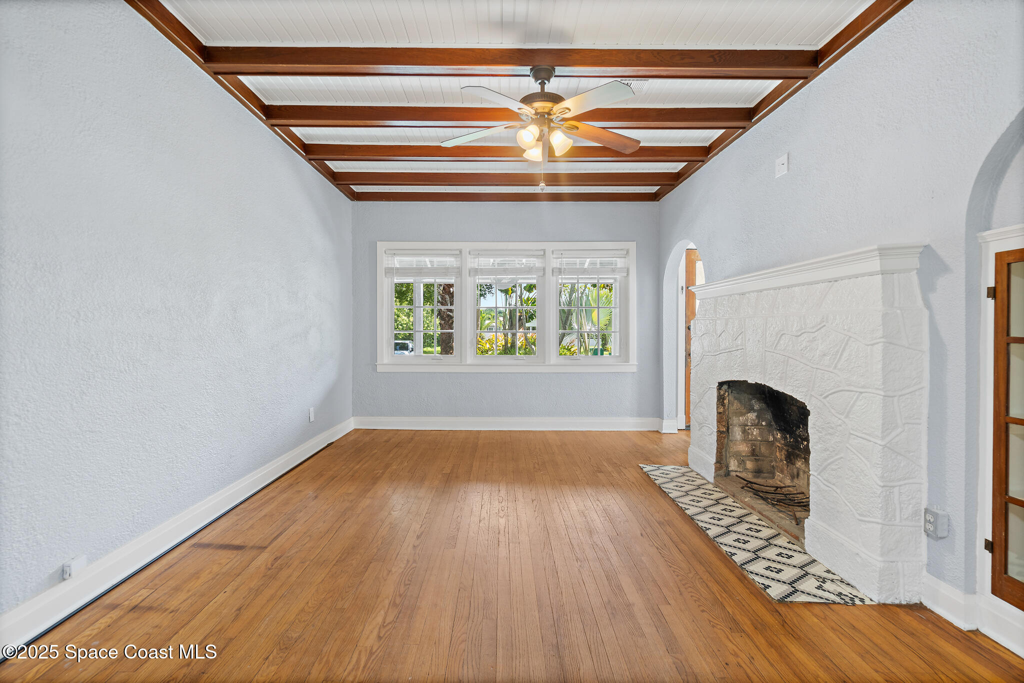 2208 Country Club Road, Melbourne