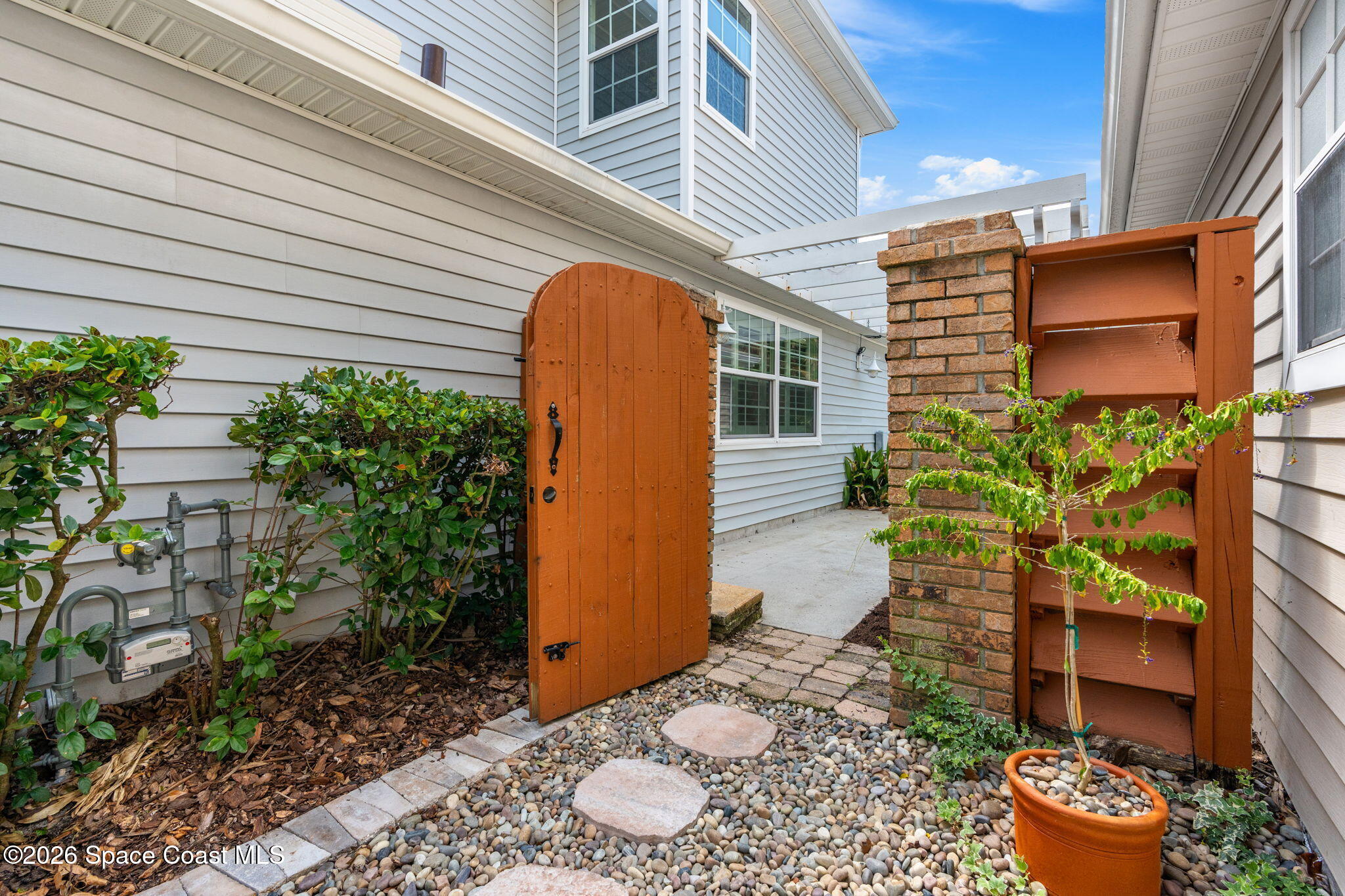 1697 Pine Valley Drive
