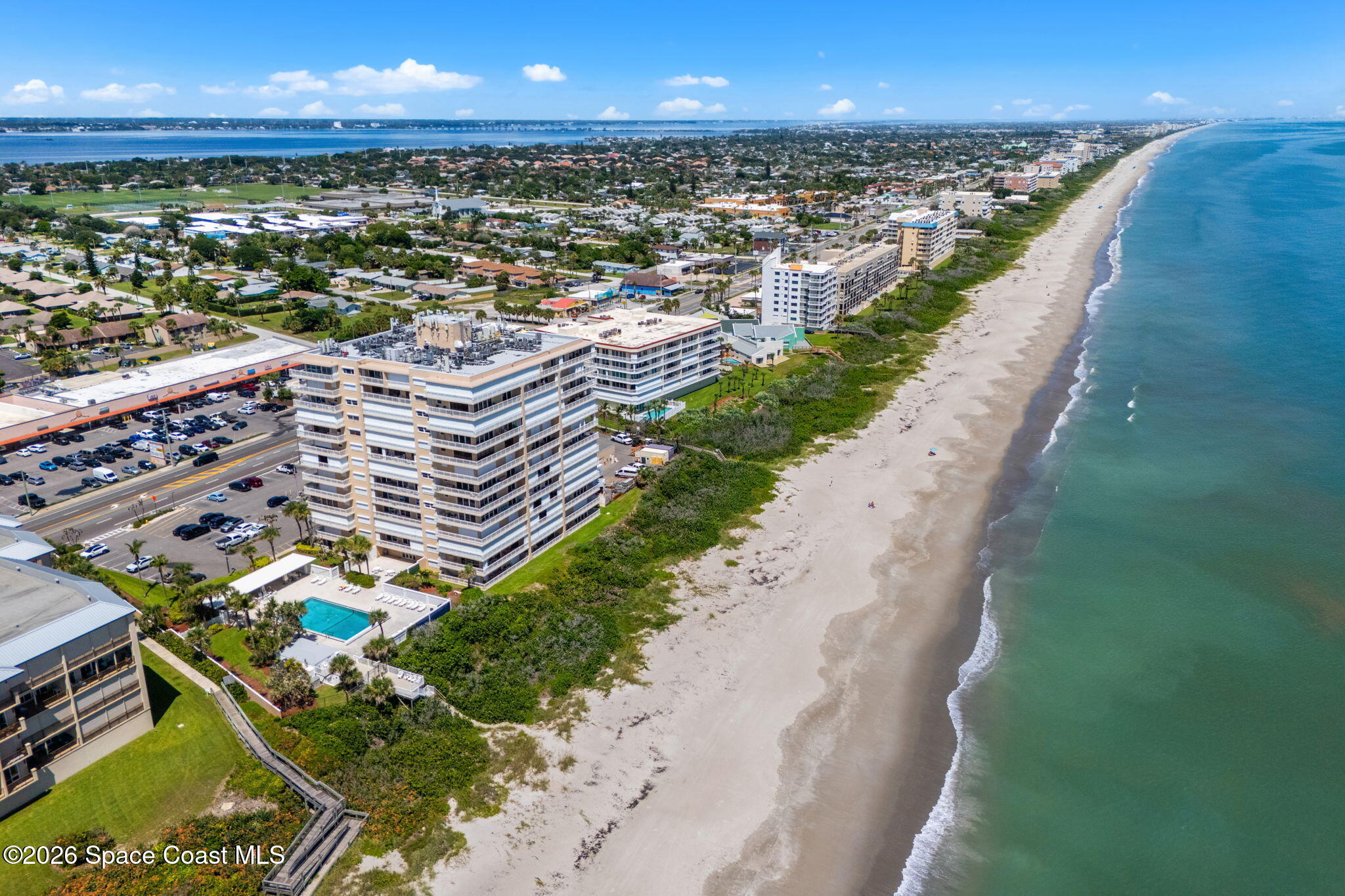 877 N Highway A1a 208