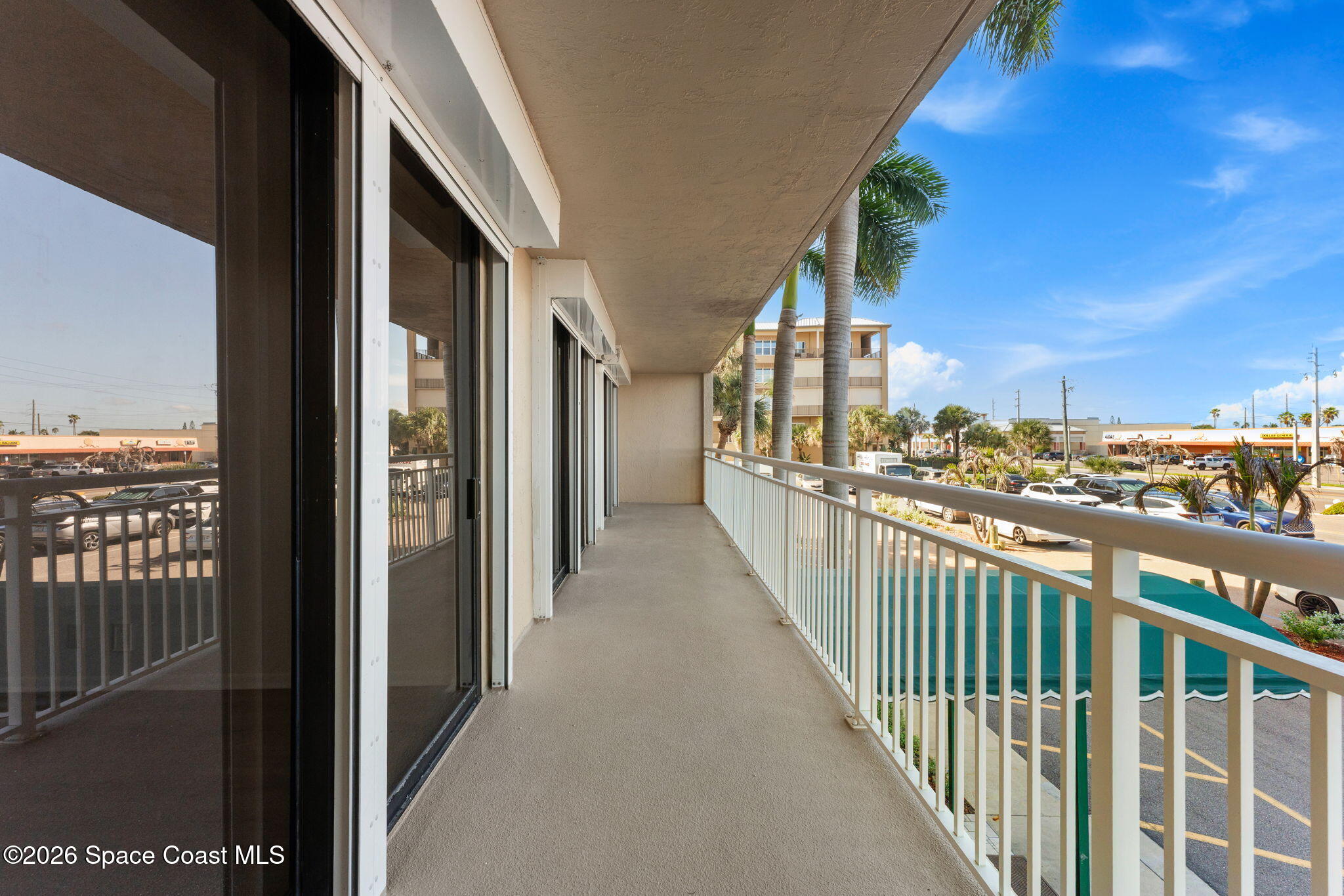 877 N Highway A1a 208